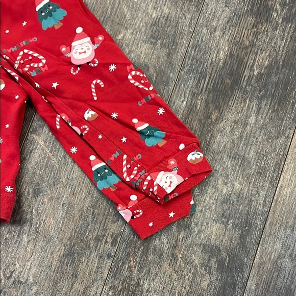 H&M Red and Green Pajama Set - Picture 7 of 9